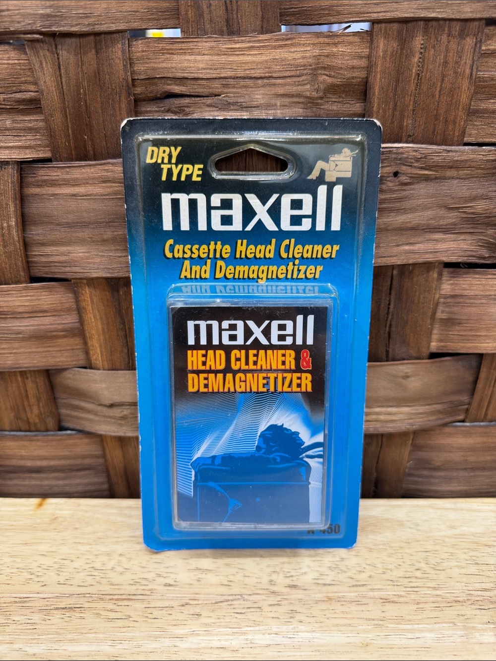 Maxell A-450 Cassette Head Cleaner Demagnetizer NEW  Dry Type Audio Care